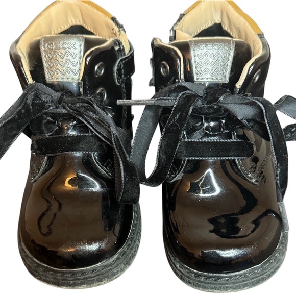 Geox Other - Geox Breathable Girls Black Patent Leather Boots With Velvet Laces - Sz 6 1/2